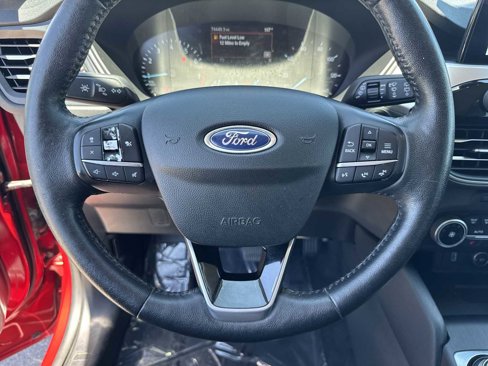 Used 2020 Ford Escape SEL image 19