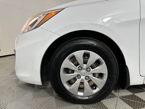 Used 2017 Hyundai Accent SE image 10