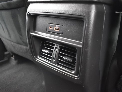 Used 2020 Nissan Murano SV image 17