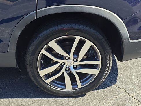 Used 2017 Honda Pilot Elite image 34