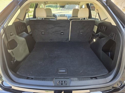 Used 2024 Ford Edge SEL image 18