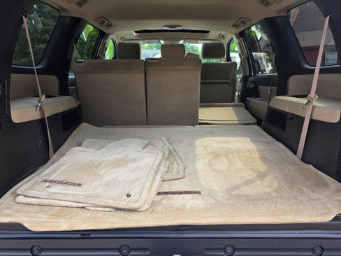 Used 2008 Toyota Sequoia SR5 image 24