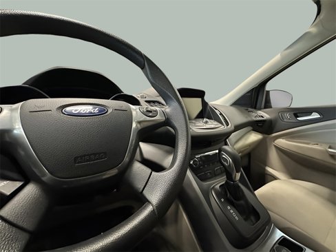 Used 2015 Ford Escape SE w/ Equipment Group 201A image 19