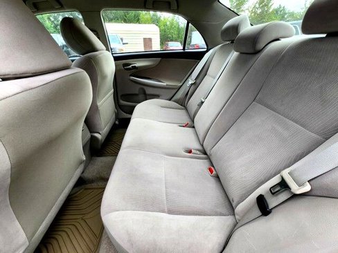 Used 2011 Toyota Corolla LE image 15