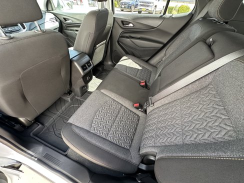 Used 2022 Chevrolet Equinox LT image 33