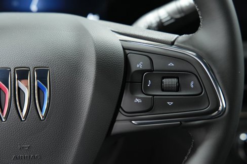 New 2026 Buick Envista Preferred w/ Convenience I Package image 33