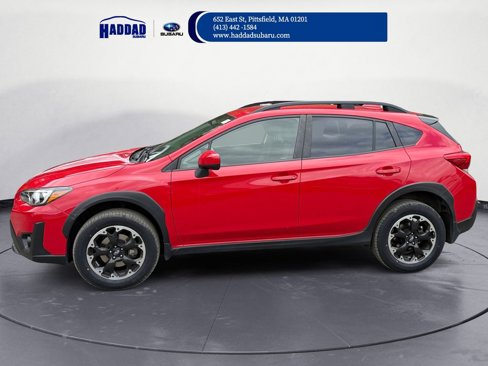 Used 2023 Subaru Crosstrek 2.0i Premium image 3