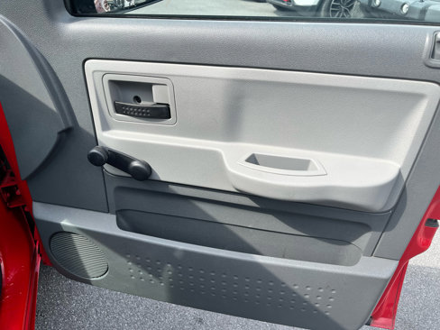 Used 2005 Dodge Dakota ST image 16