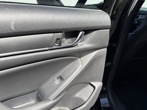 Used 2022 Honda Accord Sport image 26