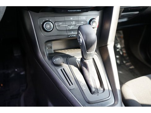 Used 2018 Ford Focus SE image 24