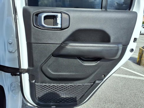 Used 2020 Jeep Wrangler Unlimited Sahara w/ LED Lighting Group image 15