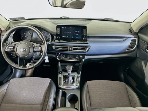 Certified 2021 Kia Seltos S image 13