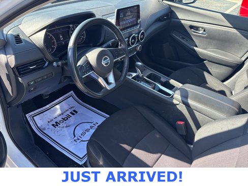 Used 2022 Nissan Sentra SV image 16