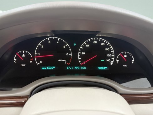 Used 1998 Cadillac Seville STS w/ Heated Seats Pkg image 28