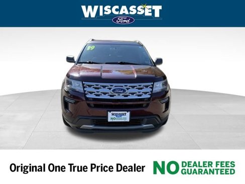 Used 2019 Ford Explorer XLT w/ Class III Trailer Tow Package image 9