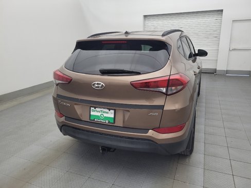Used 2017 Hyundai Tucson SE image 7