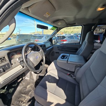 Used 2004 Ford F250 XLT image 9