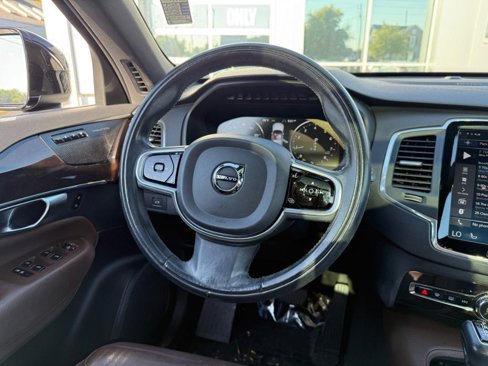 Used 2019 Volvo XC90 T6 Momentum w/ Advanced Package image 13