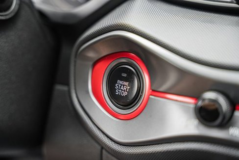 Used 2020 Hyundai Veloster 2.0 Premium image 4