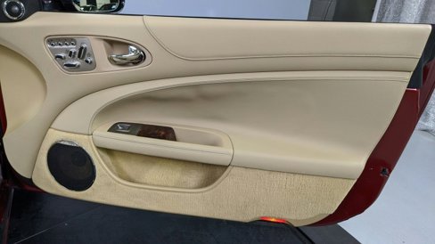 Used 2010 Jaguar XK Convertible image 24
