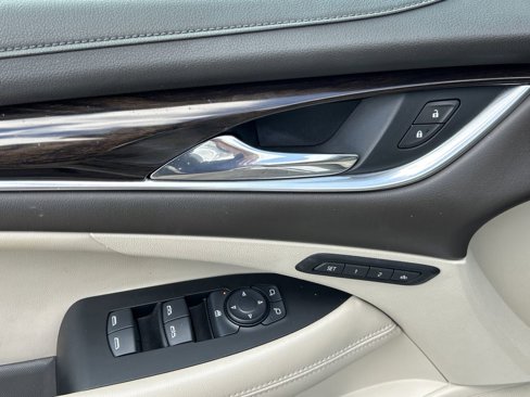 Used 2017 Buick LaCrosse Essence image 17