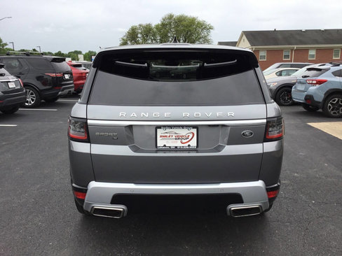 Used 2020 Land Rover Range Rover Sport HSE image 4