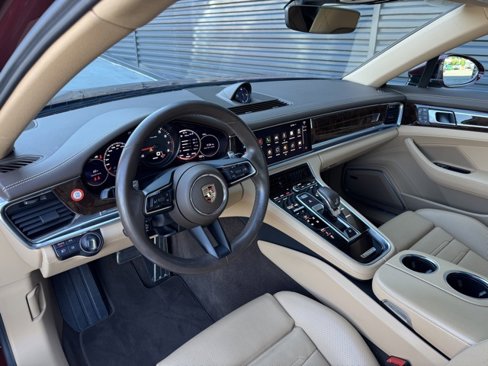 Certified 2023 Porsche Panamera 4S Executive image 4