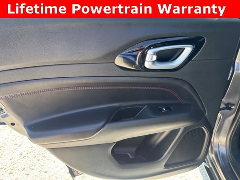 Used 2023 Jeep Compass Trailhawk image 16