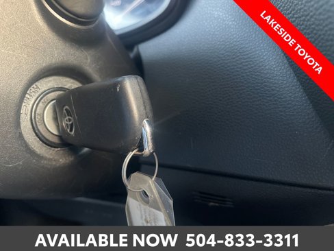 Used 2024 Toyota Corolla LE image 29