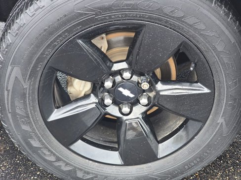 Used 2016 Chevrolet Colorado LT w/ Midnight Edition image 8