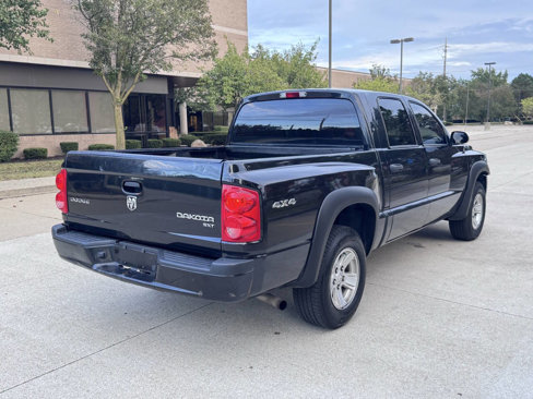Used 2011 Dodge Dakota 4x4 Crew Cab image 6