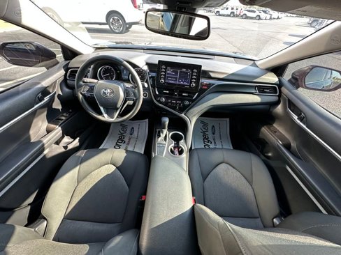 Used 2024 Toyota Camry LE image 5