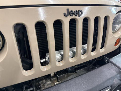 Used 2016 Jeep Wrangler Rubicon w/ Power Convenience Group image 69