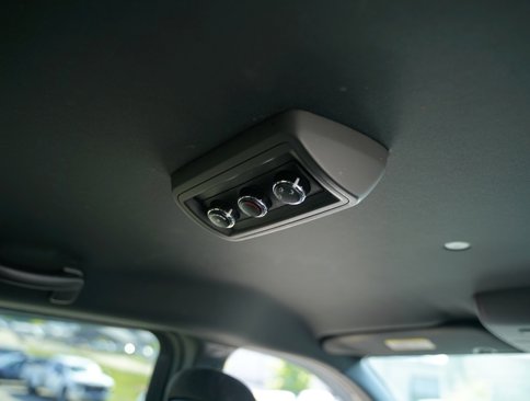 Used 2017 Dodge Grand Caravan SE image 25