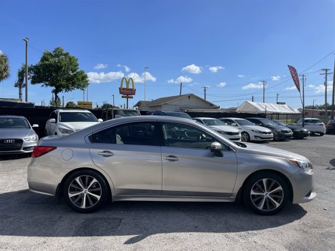 Used 2017 Subaru Legacy 2.5i Limited image 4