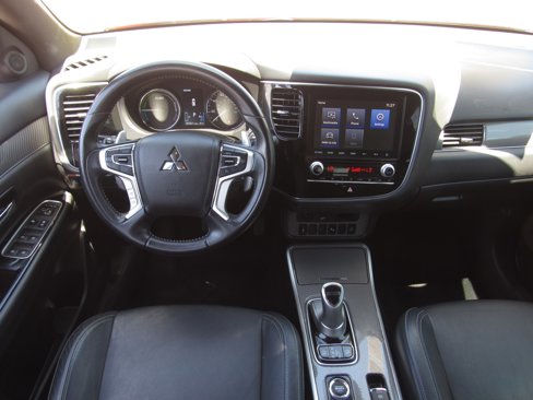Used 2020 Mitsubishi Outlander SEL image 18
