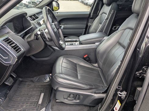 Used 2020 Land Rover Range Rover Sport HSE Dynamic image 15