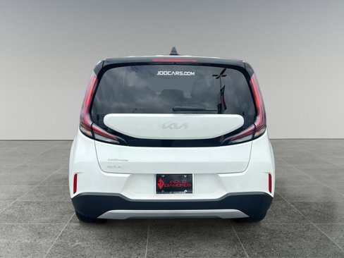 Used 2025 Kia Soul S image 5