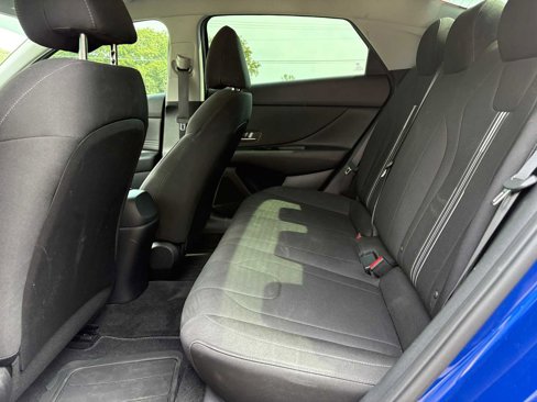 Used 2021 Hyundai Elantra SEL w/ Convenience Package image 11