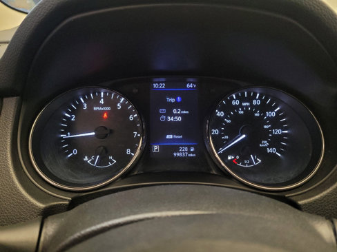 Used 2019 Nissan Rogue Sport S image 23