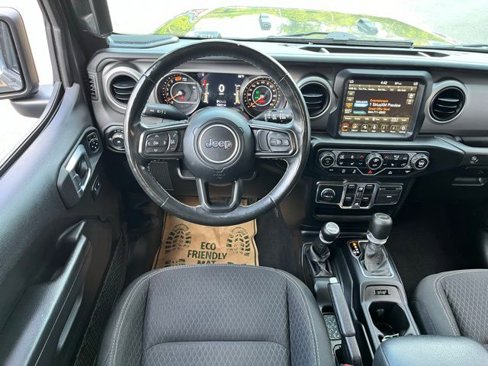 Used 2021 Jeep Wrangler Unlimited Sport image 23