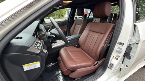 Used 2014 Mercedes-Benz E 350 Sedan image 31