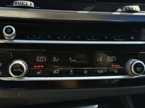 Used 2019 BMW X3 sDrive30i w/ Driving Assistance Package image 11
