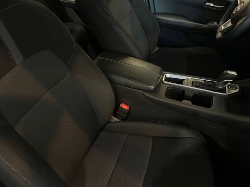 Used 2024 Nissan Sentra SV image 36