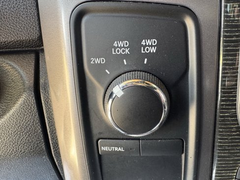 Used 2018 RAM 2500 Limited image 33