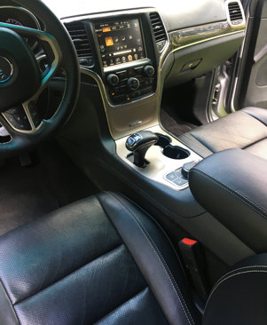 Used 2015 Jeep Grand Cherokee Overland image 20