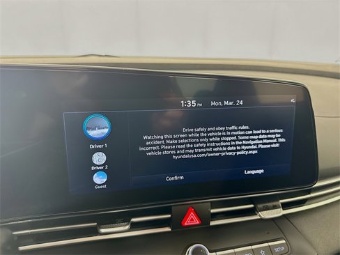 Used 2023 Hyundai Elantra SEL w/ Convenience Package image 13