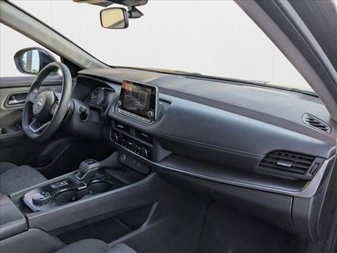 Used 2023 Nissan Rogue SV image 21