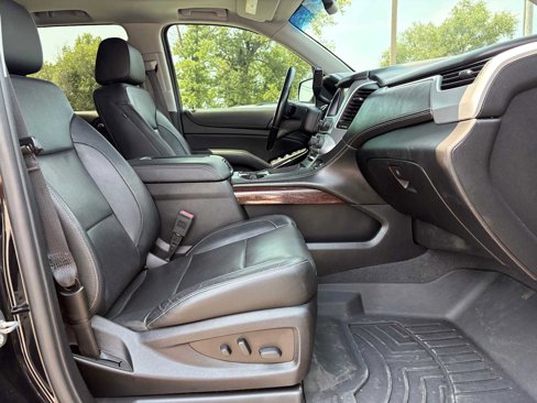 Used 2019 GMC Yukon SLT w/ Premium Edition image 22