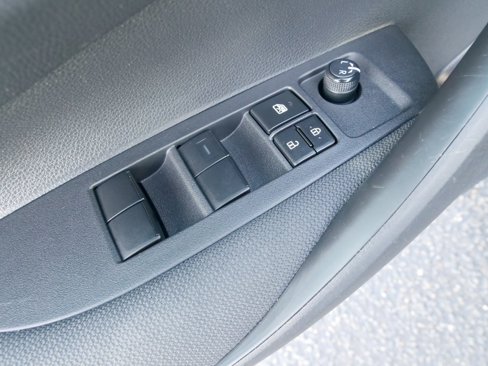 Used 2024 Toyota Corolla LE image 18